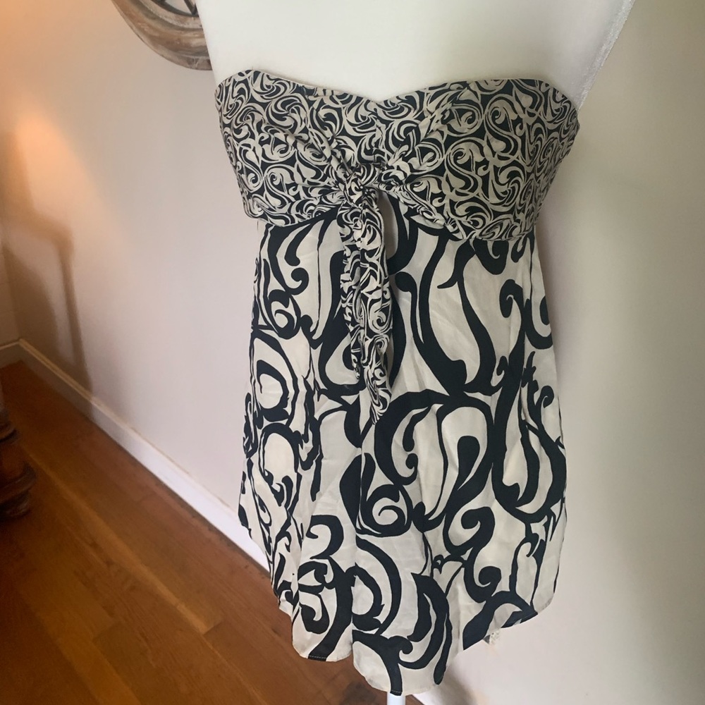 White House Black Market Strapless Top